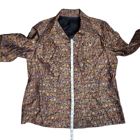 Button down jacket - Picture 5 of 6